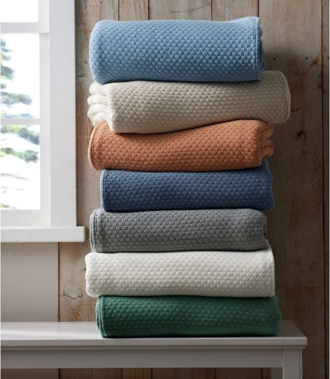 Organic Honeycomb Matelassé Bedspread - Image 5