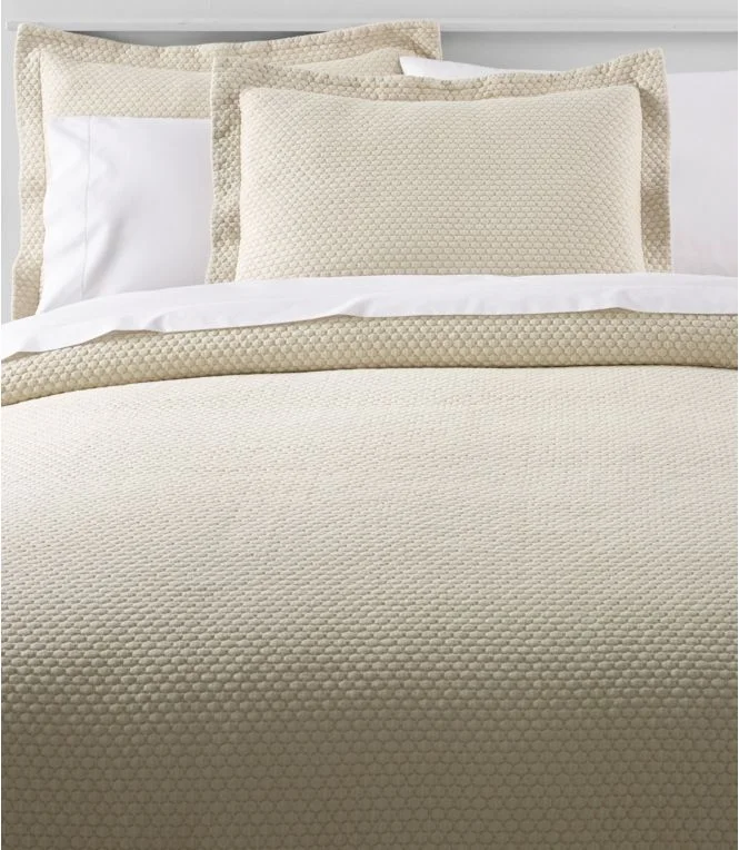 Organic Honeycomb Matelassé Coverlet - Image 8