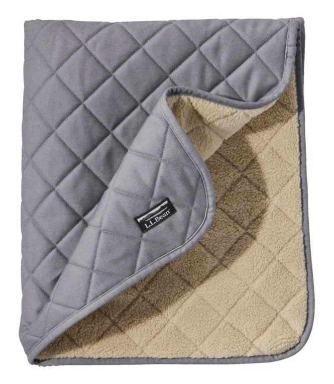 Rugged Quilted Dog Blanket - Image 5