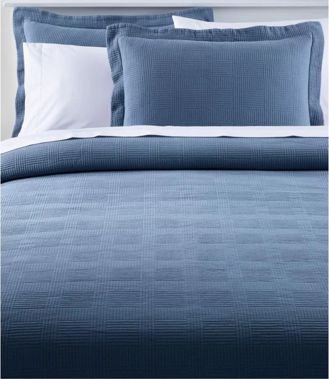 Alternative view of Vintage Matelassé Bedspread