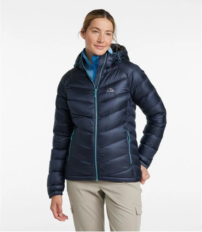 Women''s Ultralight 850 Down Hooded Jacket - Image 3