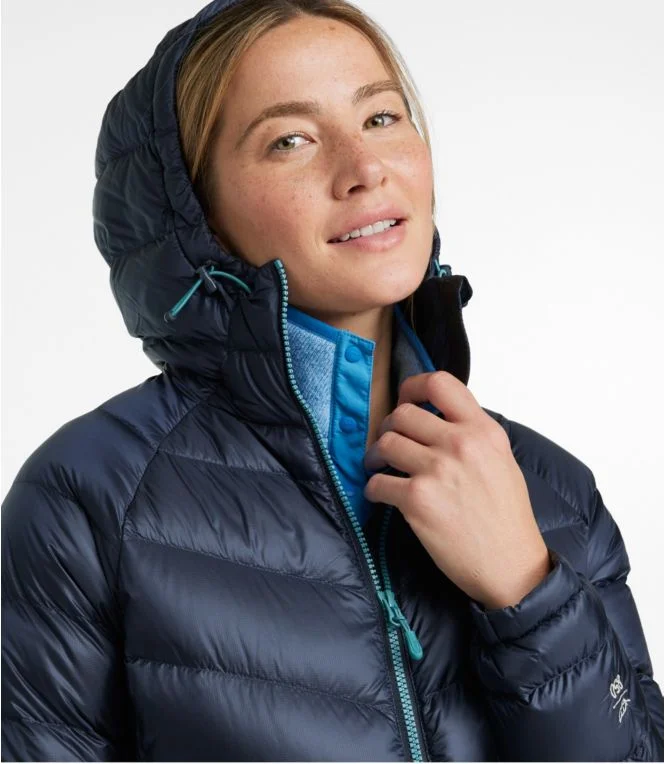 Women''s Ultralight 850 Down Hooded Jacket - Image 5